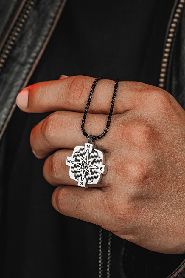 Men's Steel Necklace - Square Model Men's Necklace with Compass Figure