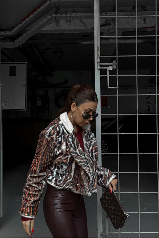 Peluş Leopar Kısa Ceket - 4