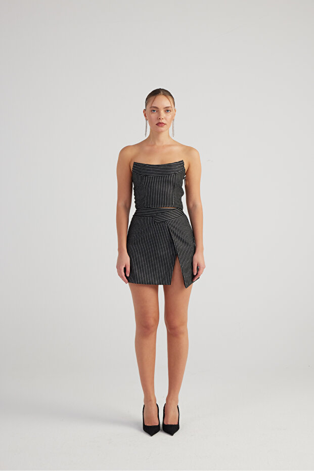 Slit Asymmetric Waist Glittery Striped Eden Mini Skirt Black