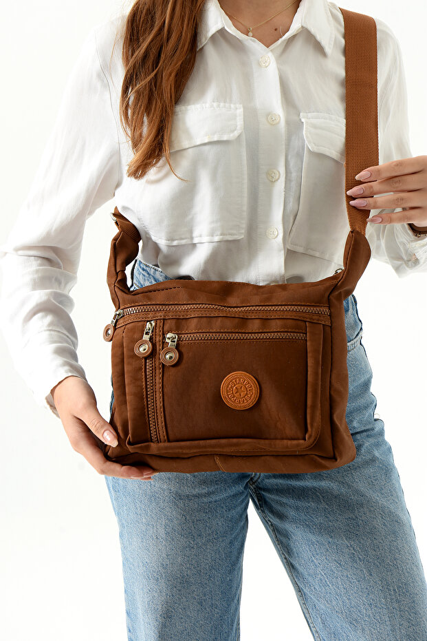 Women's Five-Eye Cross Column Strap with All-Way Bag