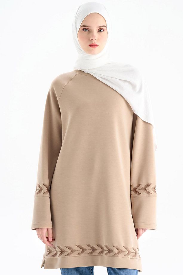 Nakış Detaylı Örme Tunik - Camel - 1