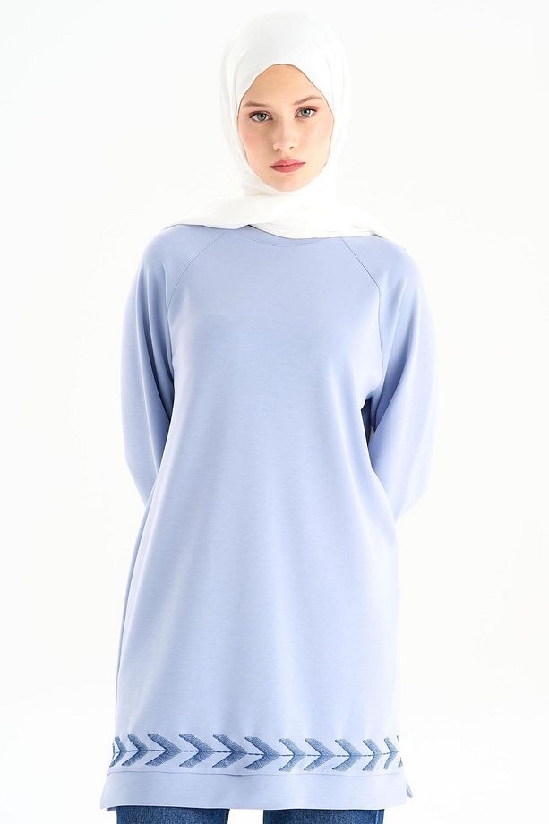Nakış Detaylı Örme Tunik - Mavi - 2