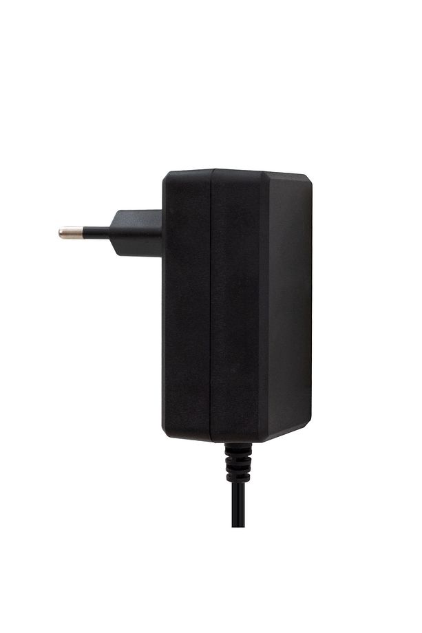 Weko 9 Volt - 2 Amper Ince 2.5*0.7 Uç Yerli Üretim Tablet Pc Adaptörü - 2