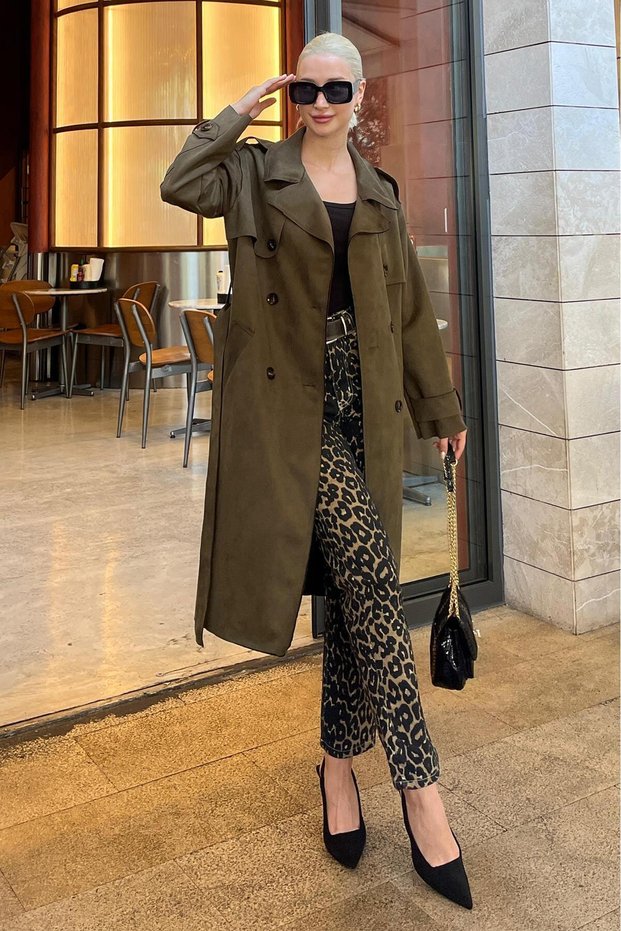 Khaki Velvet Fabric Buttoned Women's Trench Coat Sh187