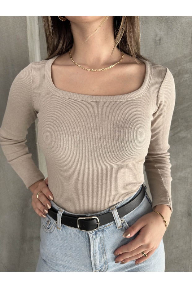 Women's Cream Square Neck Long Sleeve Basic Body Blouse