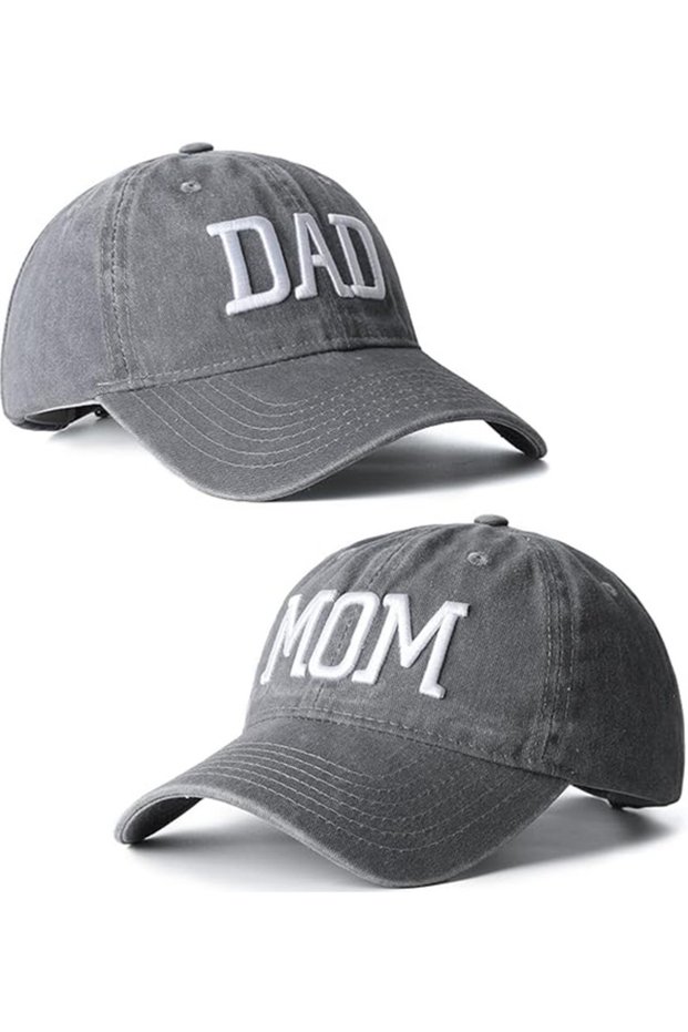 Mom & Dad 2 Pairs of Double-Wash Hats