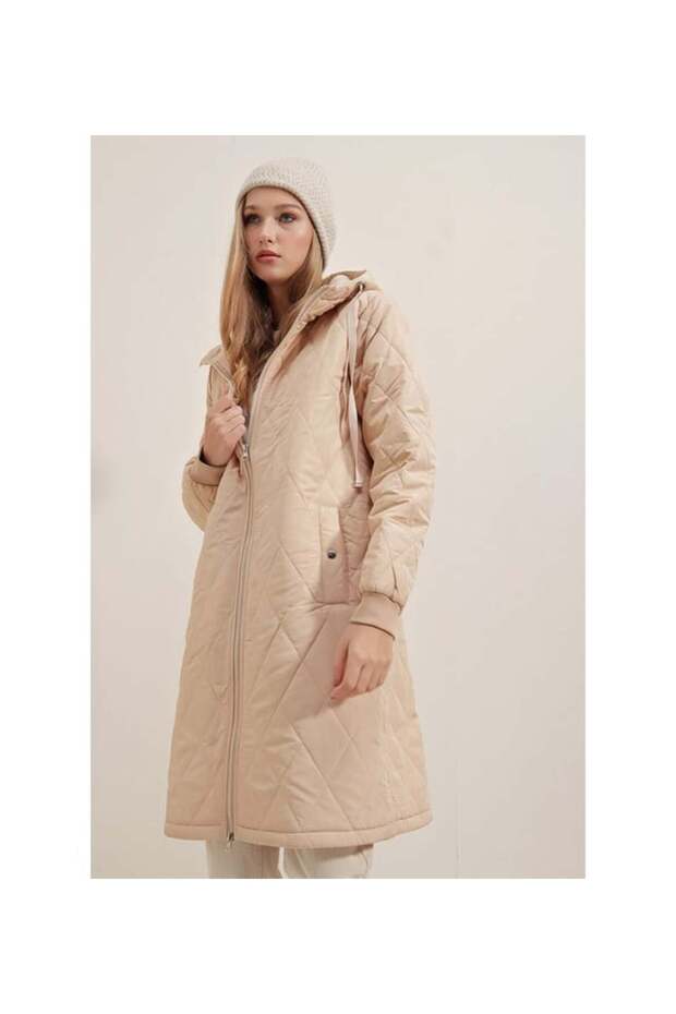 KAPİTONE ŞİŞME MONT - 1