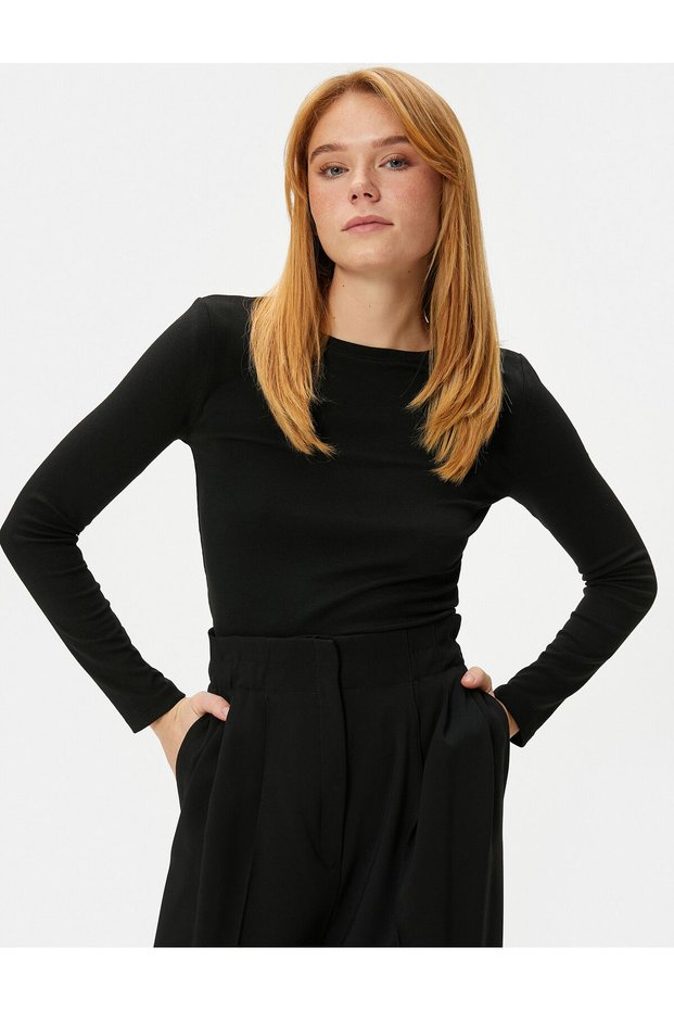 Long Sleeve T-Shirt Crew Neck Standard Fit