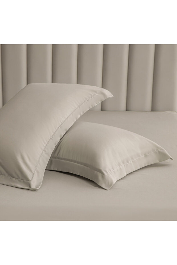 2- Piece Microfiber Pillowcase Set - 50x75 cm with Envelope Closure