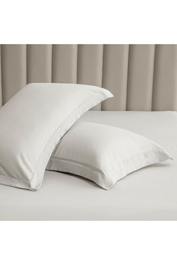 2- Piece Microfiber Pillowcase Set - 50x75 cm with Envelope Closure