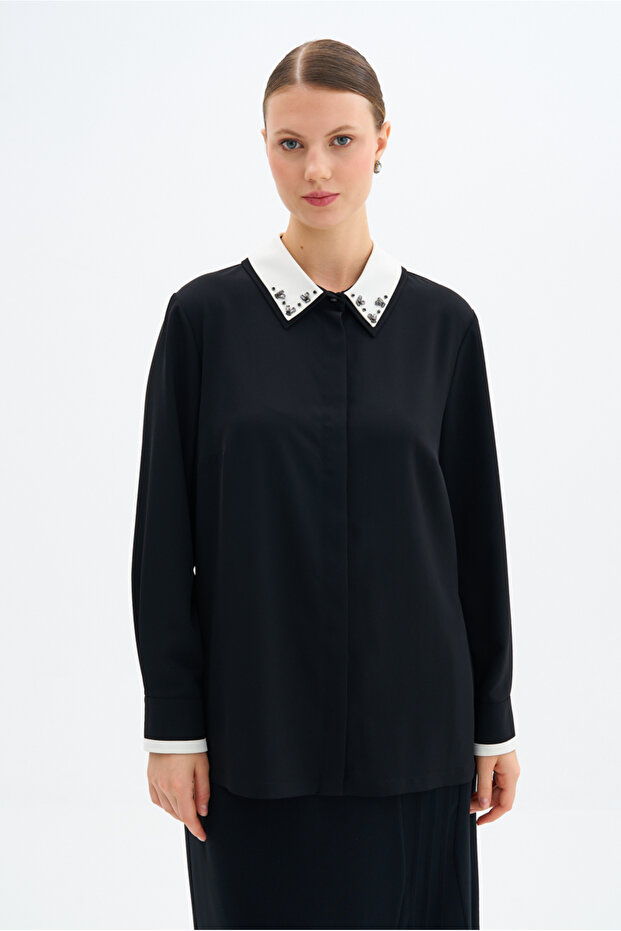 Yakası İşlemeli Bluz - 4