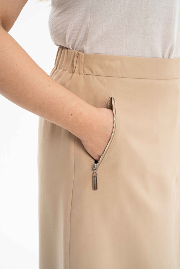 Fusta cu fermoar lateral - 5