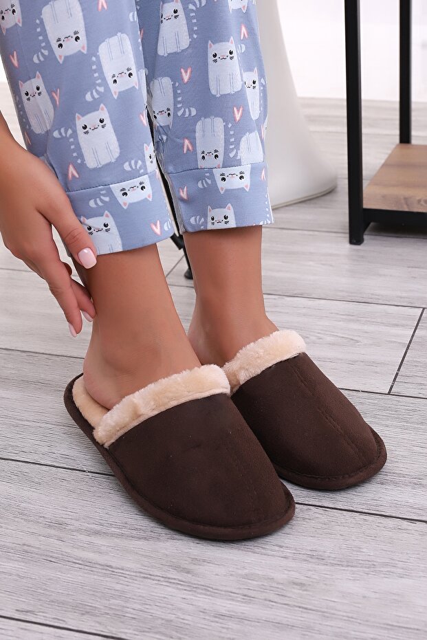 U050 Unisex Winter Indoor Slippers Furry Wool Winter Slippers