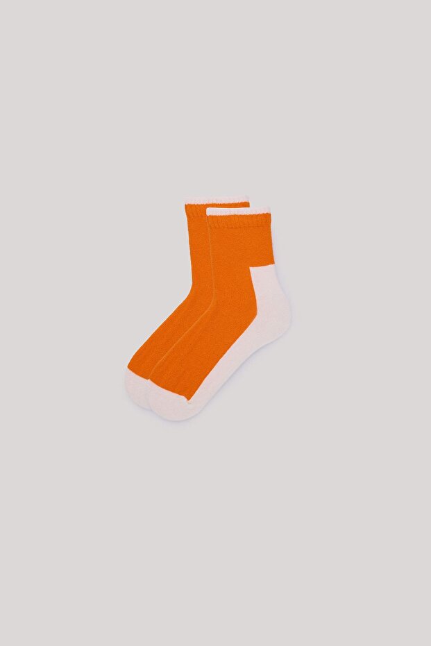 جوارب برتقالية للأولاد من BG Store