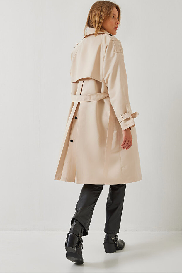 Damski dwurzędowy płaszcz typu trencz z przodu Aller Detailed 8118 60451015 - 1