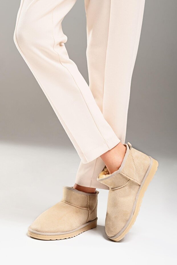 Dámské béžové ultra mini semišové boty s kožešinou uvnitř 3cm BYNDUM01 - 3