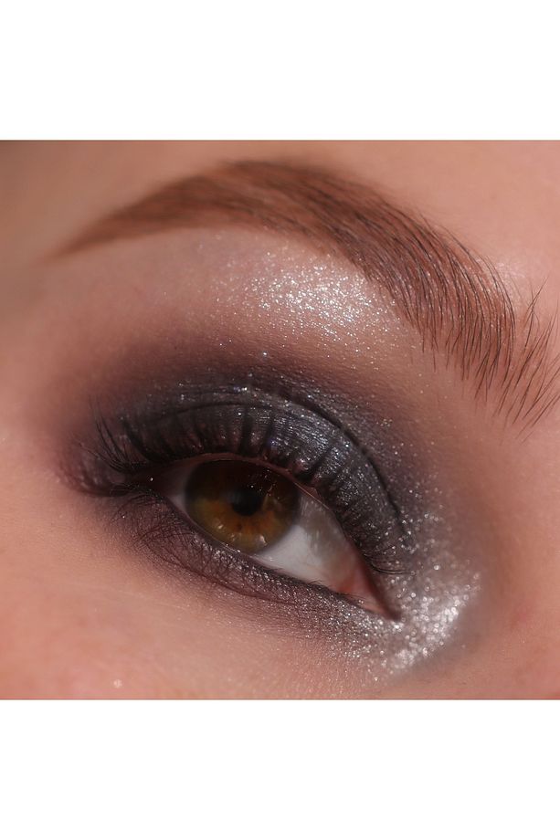 The Smokey Icon Bronze Eyeshadow Palette - Göz Far Paleti Mat Simli Krem - 4