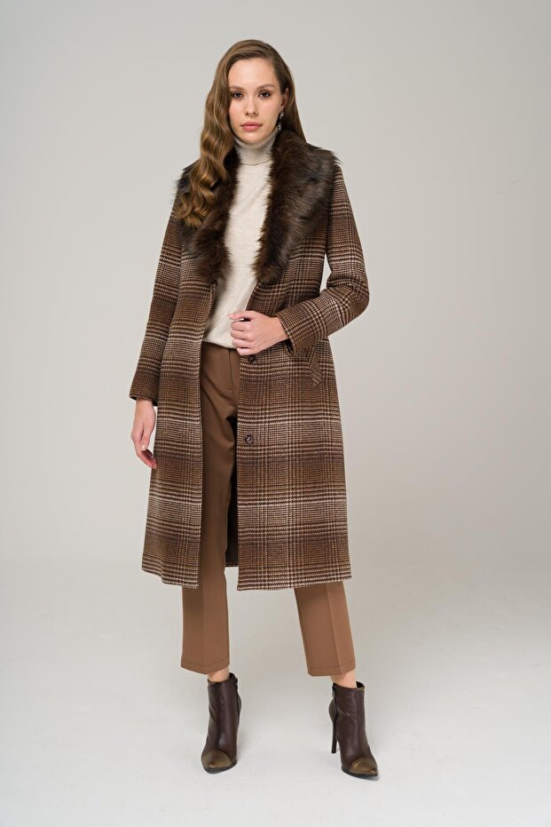 Detachable Fur Collar Waist Tied Medium Length Plaid Coat BROWN 3978