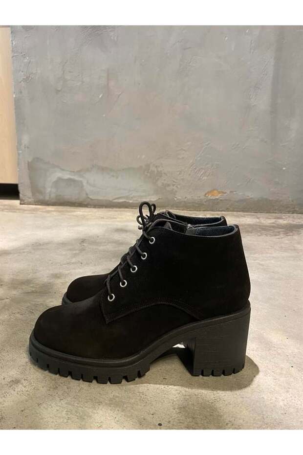 TOPUKLU SİYAH SÜET BOT - 1