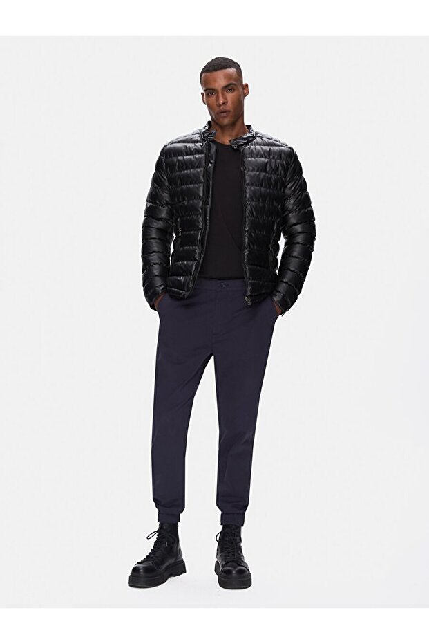 Dik Yaka Fermuarlı Siyah Mont - 1