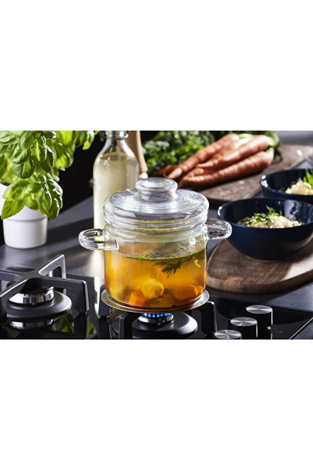 ,Cooking pot borosilicate glass,1,5L,with lid,and flame distributor,suitable all Stove kind.