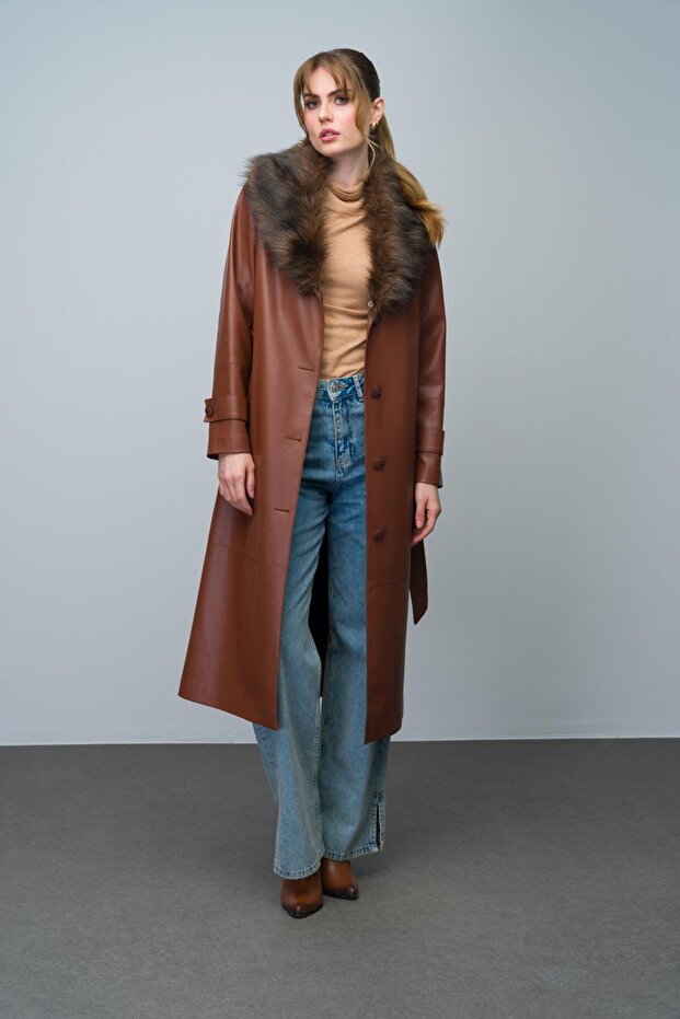 Leather Trench Coat with Detachable Fur Collar and Belted Waist Taba 6606