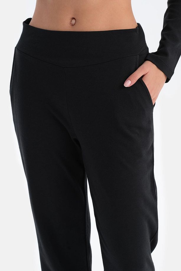 Siyah V Yaka Jogger Paça Cellıant Pijama Takımı - 6