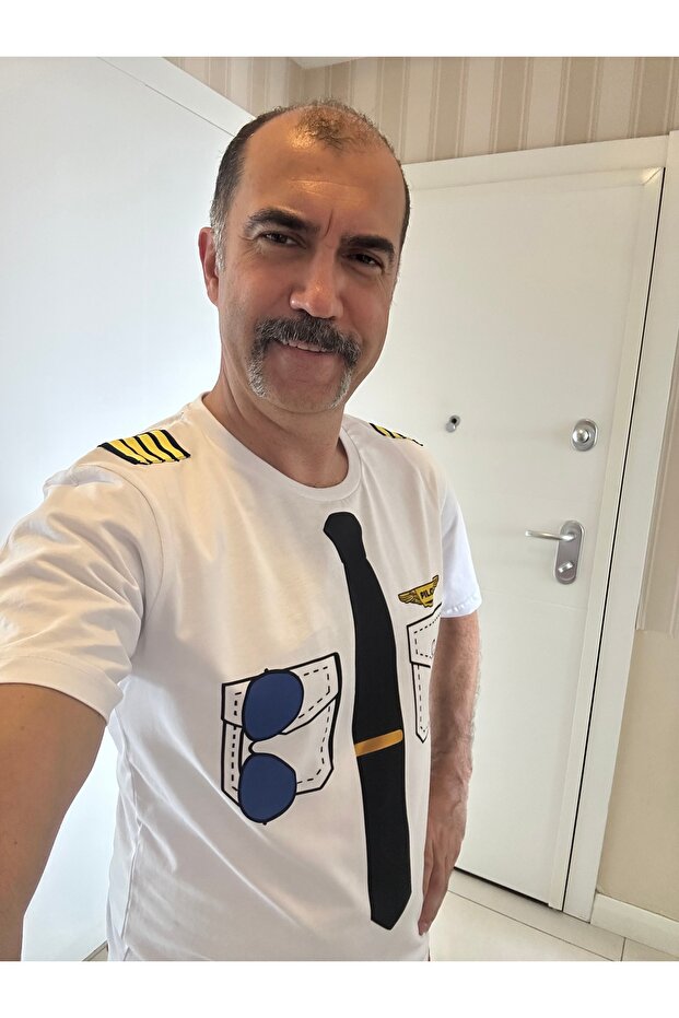 Pilot Tshirt - 1