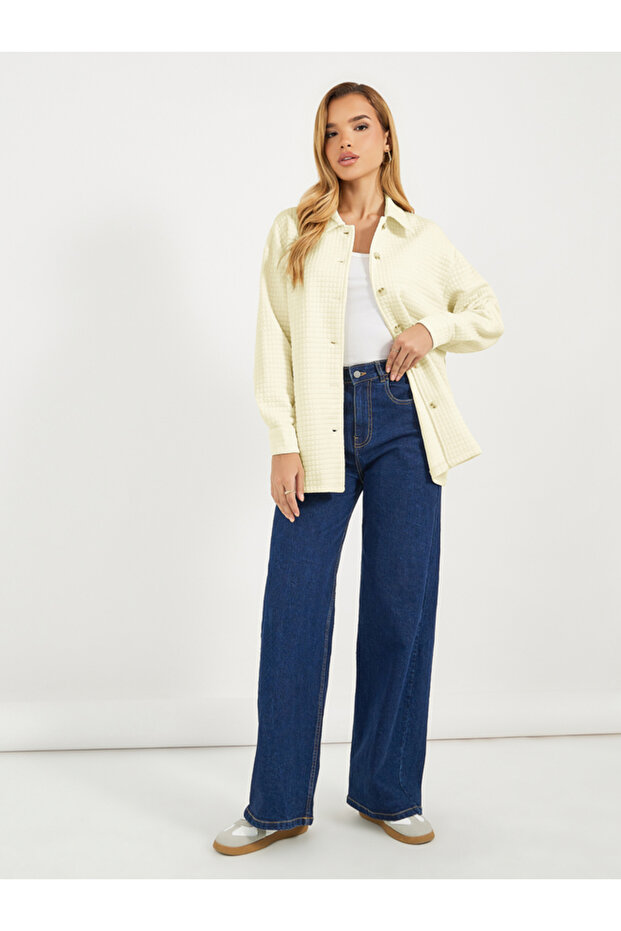 سترة كبيرة الحجم ذات أزرار منقوشة طويلة الأكمام - 3