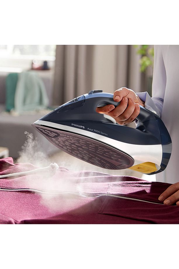 HV Steam Iron 7000 Series, 2800W, SteamGlide Plus soleplate, Vertical Steam,– DST7030/26 - 3
