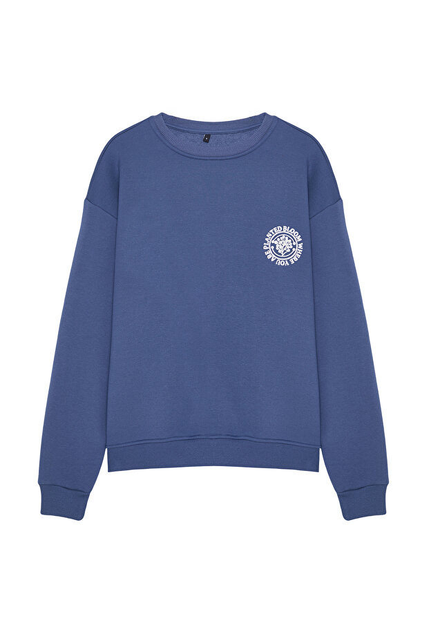 Indigo Oversize/Geniş Kesim Çiçek Nakışlı İçi Polar/Sıcak Tutan Sweatshirt TMNAW24SW00012 - 10