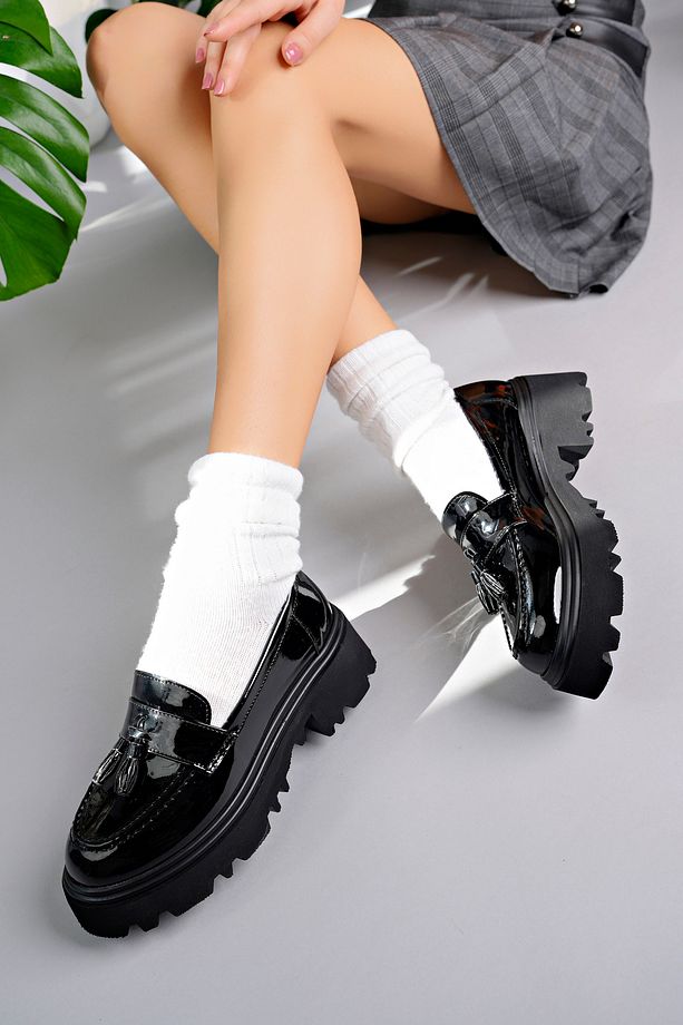 Class Model Siyah Rugan Püsküllü Kadın Loafer Ayakkabı - 5