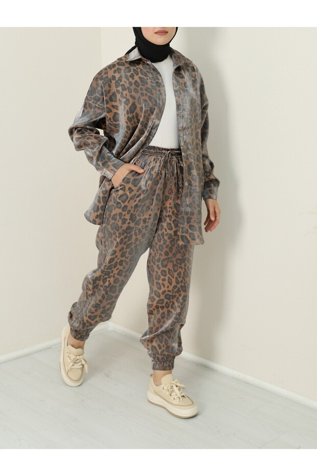 Leopard Pattern Flamed Satin Set - Brown - 2