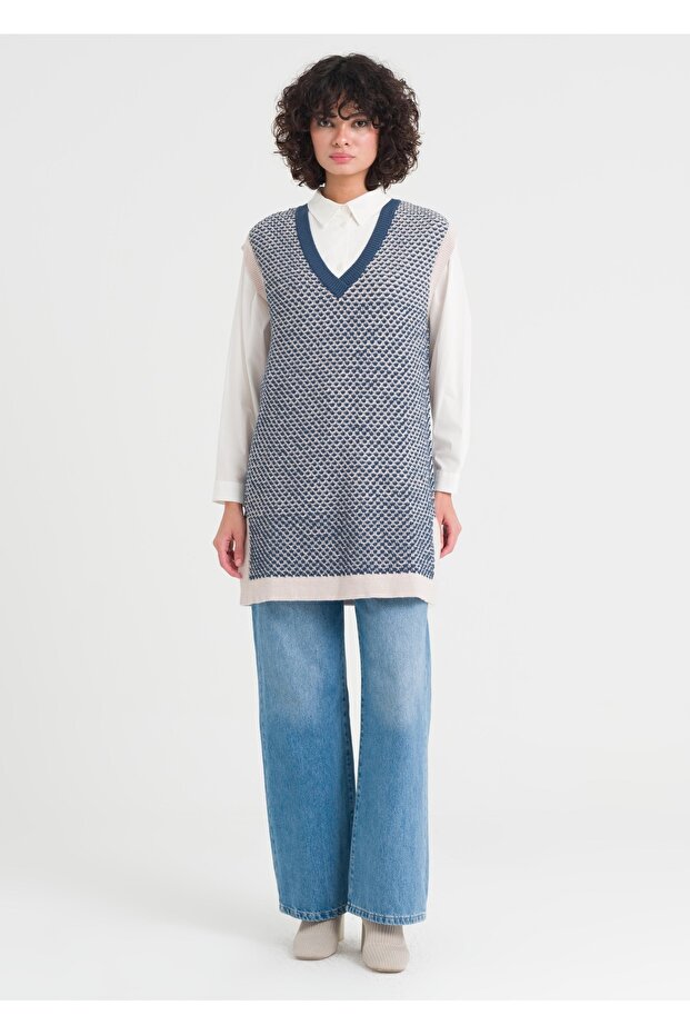 1010 V Yaka Triko Süeter - 2