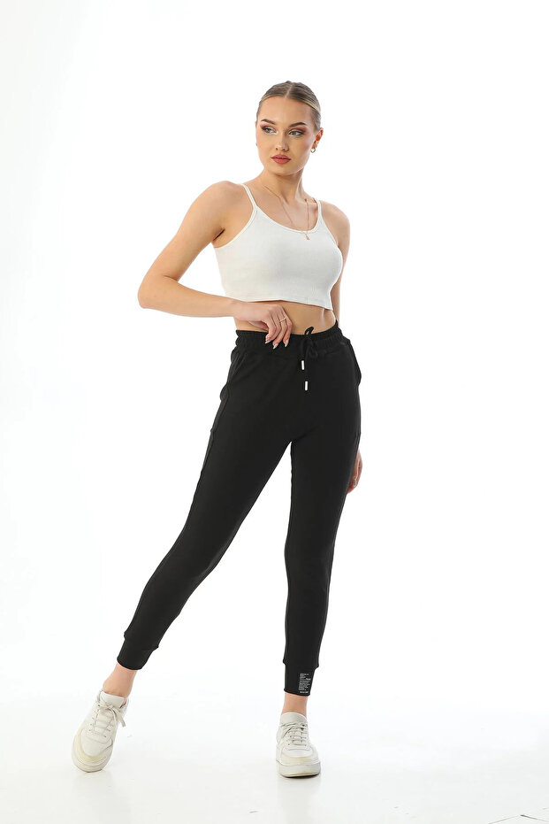 بدلة رياضية بجيب مضلع - 4