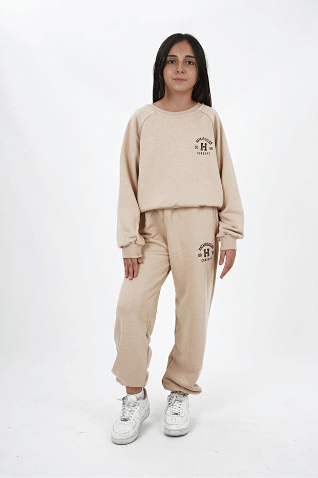 Girl's Crew Neck Printed Tracksuit Set