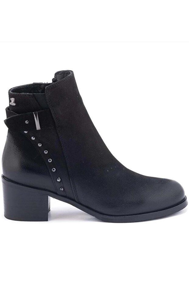 1950925 K Genuine Nucuk Leather Heeled Classic Women's Boots