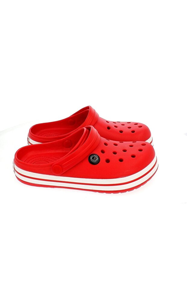 Model Red Slippers