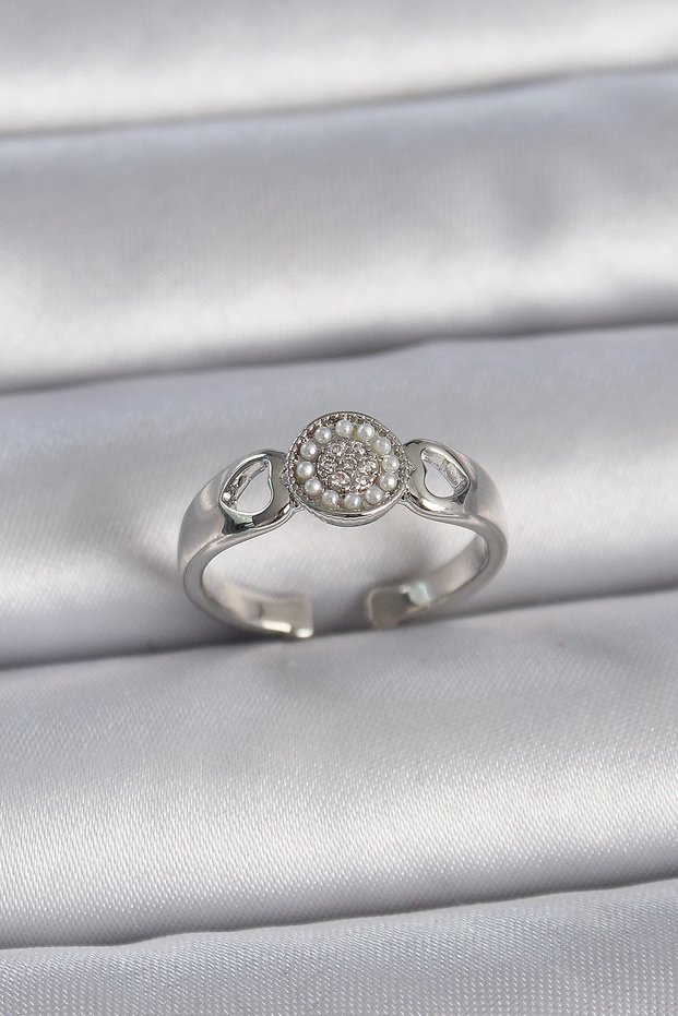 Brass Silver Color Zircon Stone Pearl Heart Engraving Detail Adjustable Model Women's Ring Tj-Byk3359