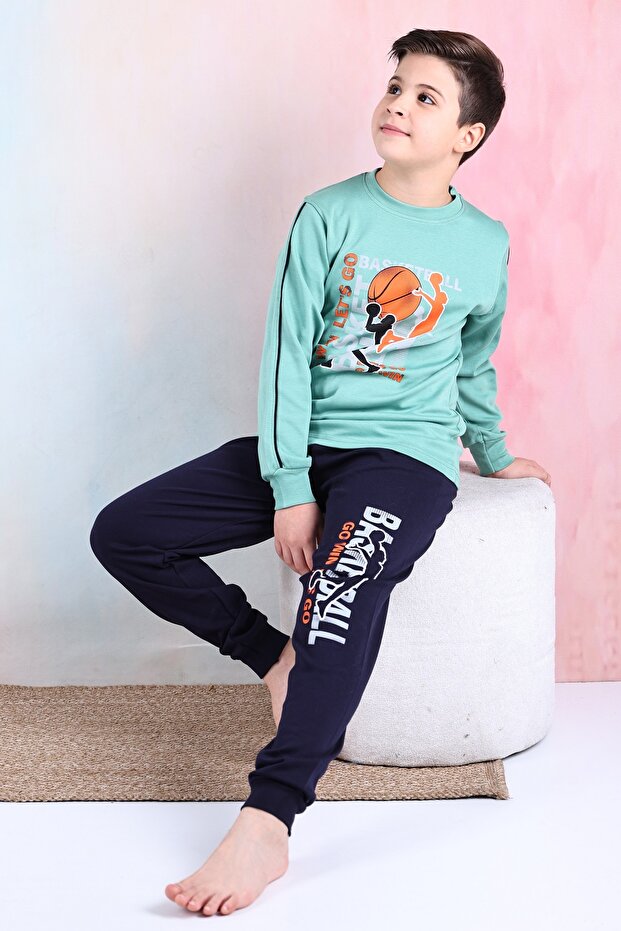 Men's Interlock Pajamas Set with Long Sleeve Crew Neck Green Color Basketball