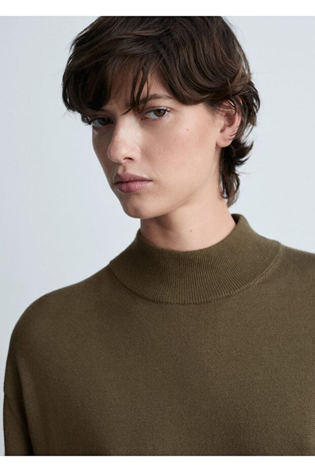 Perkins yakalı triko elbise - 7