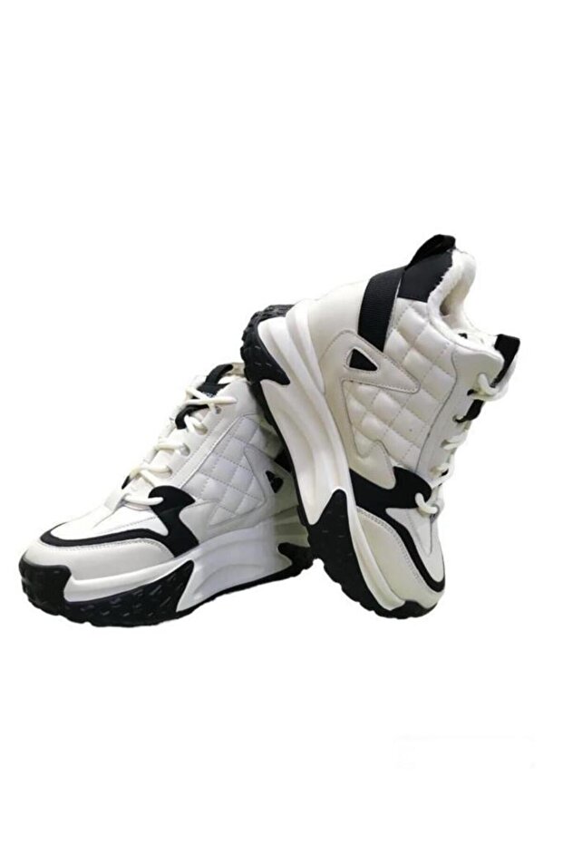 23K313-3 حذاء رياضي نسائي باللون الأبيض 36-40