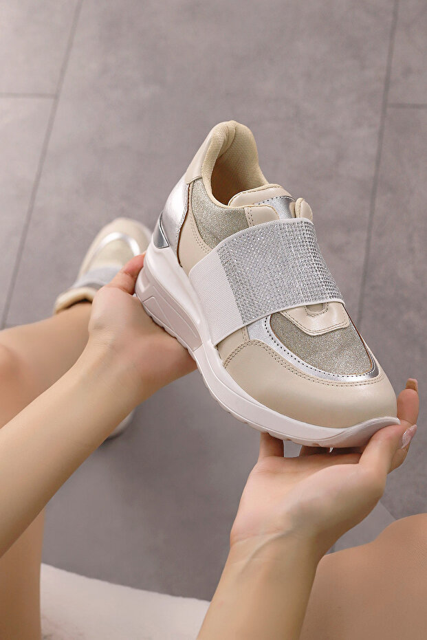 Tyr 2610 Stone Detailed Elastic Sneakers