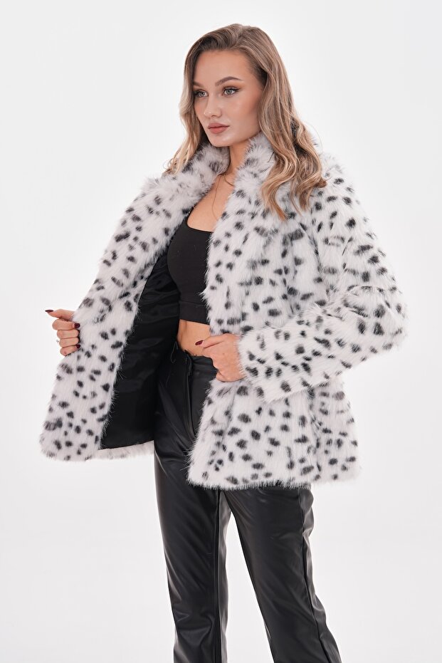 سترة من الفرو بطباعة الفهد - 4