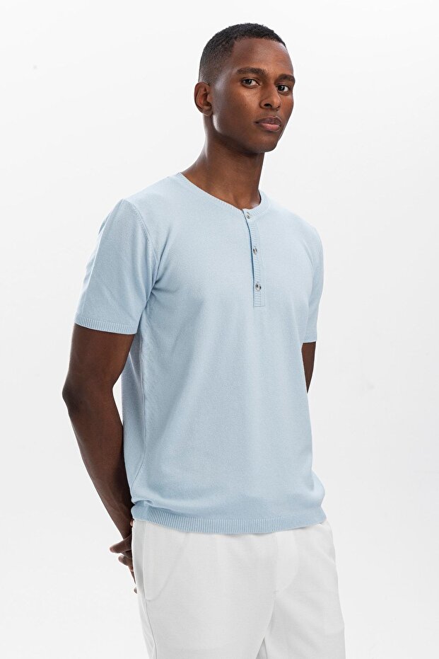 Baby Blue Knitwear Buttoned Crew Neck T-Shirt