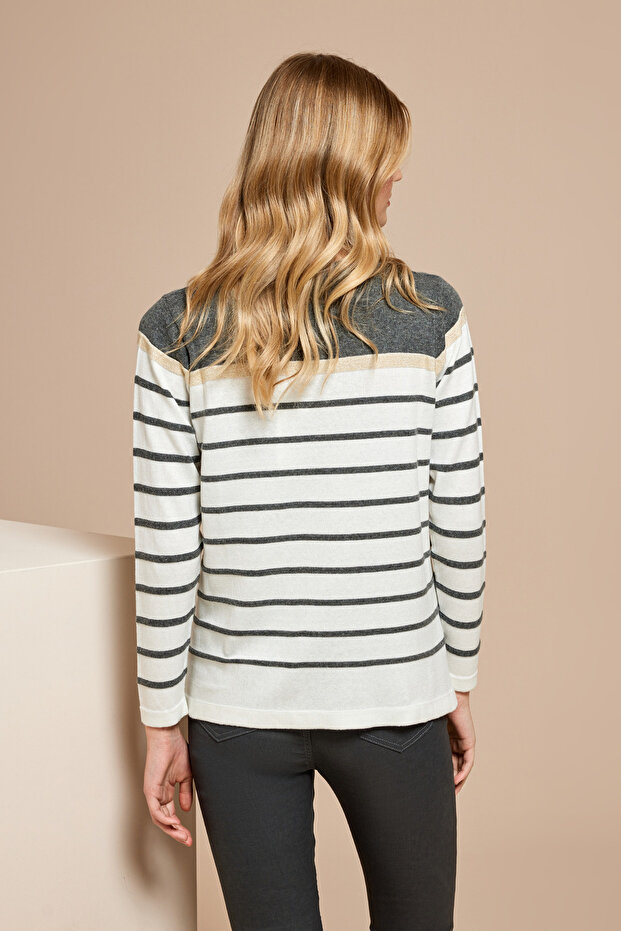 Çizgili Triko Bluz - 4