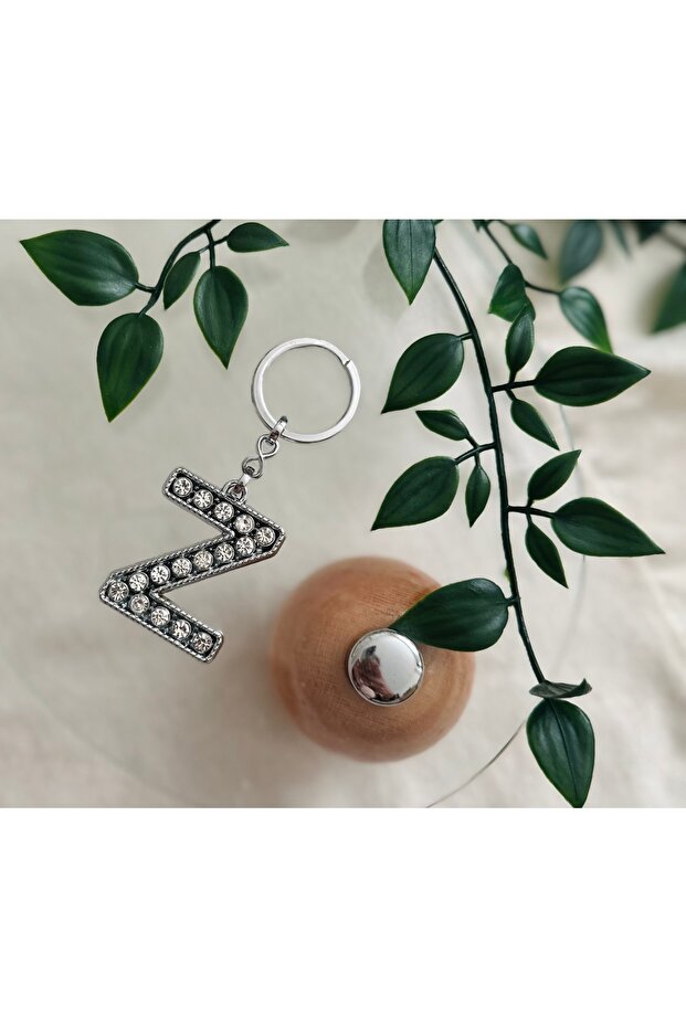 سلسلة مفاتيح حجرية فضية بحرف Z - 2