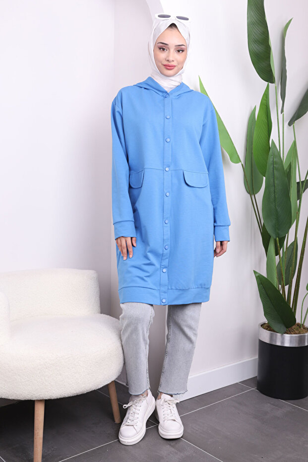 قبعة بغطاء للرأس باللون الأزرق - 1