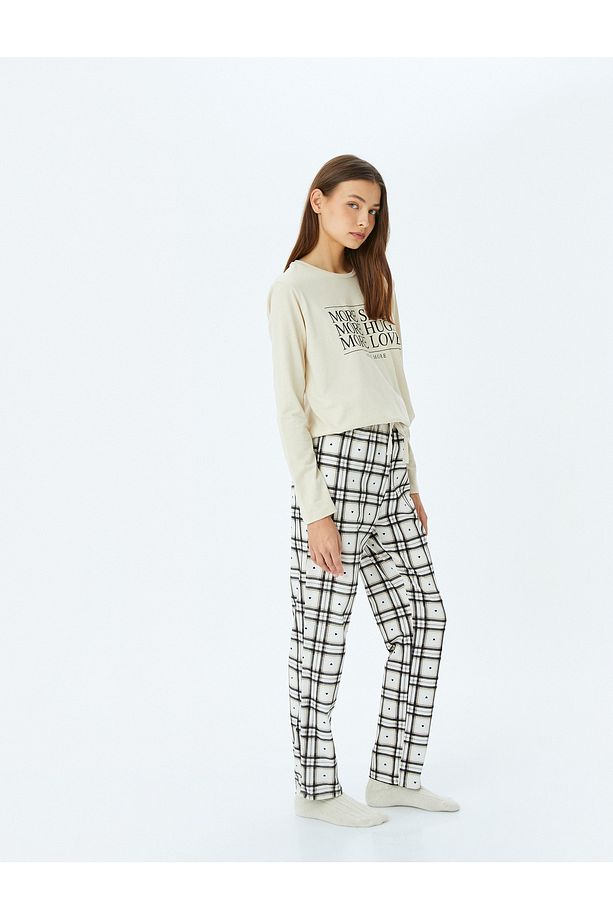 Pamuklu Uzun Kollu Kareli Pijama Takımı - 1