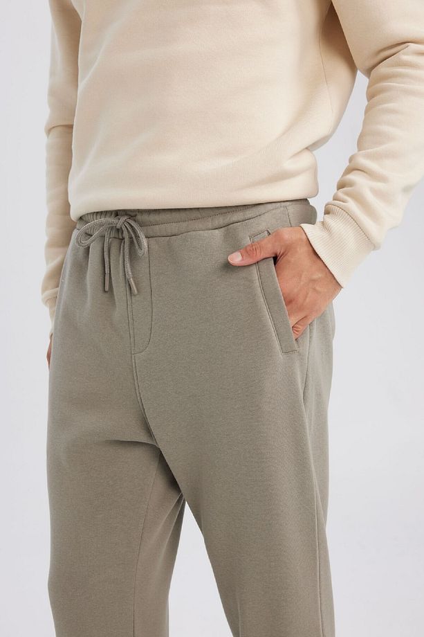 Jogger Eşofman Altı Standart Fit Basic Düz Beli Bağcıklı Lastikli Paça Cepli A6468AX24AU - 6